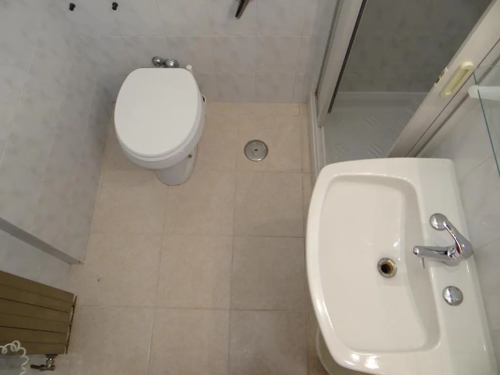 Hotel Amendola Fiera Milán 0*,