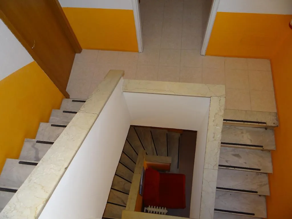 Hotel Amendola Fiera Milán 0*,  Italia